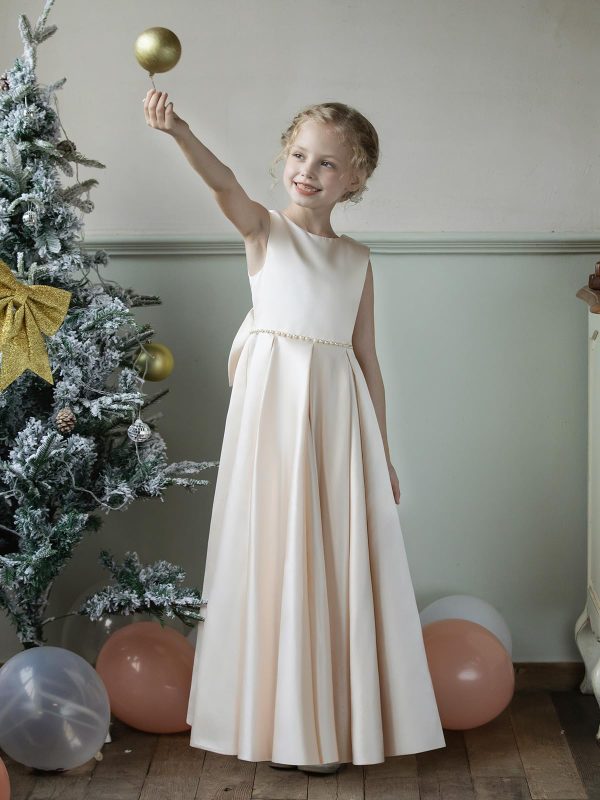 Satin Flower Girl Dresses for Wedding Floor Length Backless Princess Pageant Dress with Bow Pearls Proms Ball Gowns